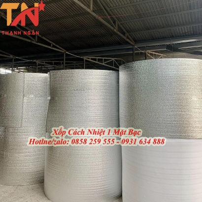 Xốp Cách Nhiệt Chống Nóng 1 Mặt Bạc Tại Bình Dương